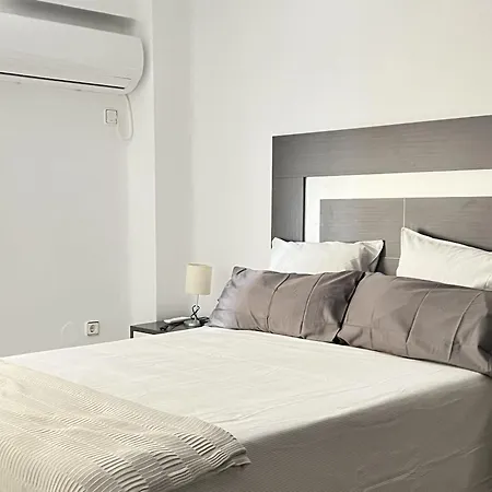 Vialia Estacion Flat